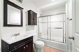 8463 S Halldale, Los Angeles, CA 90047 - Photo 12