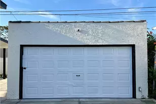 1861 W 94th, Los Angeles, CA 90047 - Photo 36