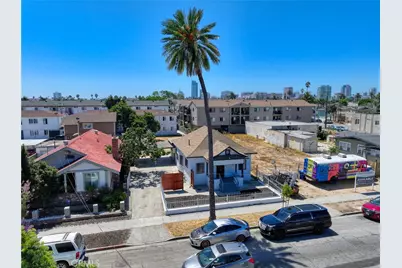 1028 E 10th, Long Beach, CA 90813 - Photo 4