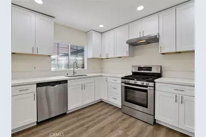 1028 E 10th, Long Beach, CA 90813 - Photo 16