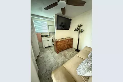 23327 Orchard, Carson, CA 90745 - Photo 10