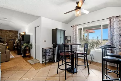 7851 Greenwood Avenue, California City, CA 93505 - Photo 12