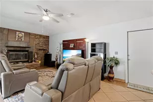 7851 Greenwood Ave, California City, CA 93505 - Photo 22