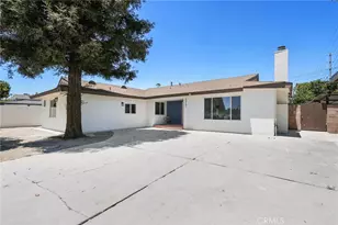 23701 Califa, Los Angeles, CA 91367 - Photo 2