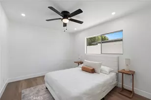 23701 Califa, Los Angeles, CA 91367 - Photo 32