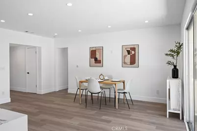 23701 Califa, Los Angeles, CA 91367 - Photo 18