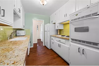 2772 E 2nd Street #E2, Long Beach, CA 90803 - Photo 6
