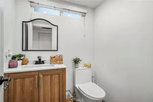 2883 Hollow Glen Cir, Rialto, CA 92376 - Photo 10