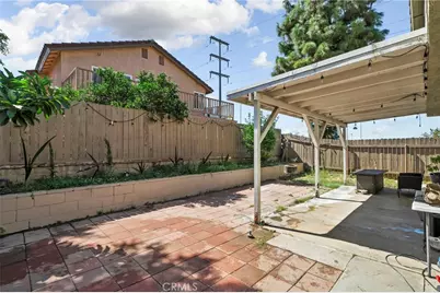 2883 Hollow Glen Circle, Rialto, CA 92376 - Photo 18