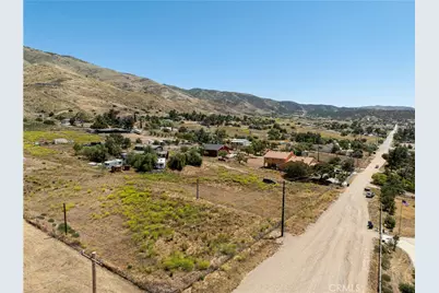 6201 Shannon Valley Road, Acton, CA 93510 - Photo 2