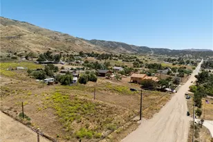 6201 Shannon Valley Rd, Acton, CA 93510 - Photo 2