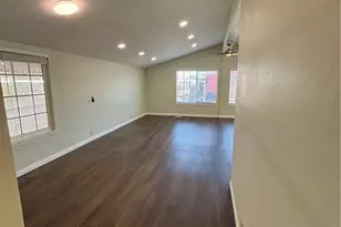 2601 E Victoria St, Rancho Dominguez, CA 90220 - Photo 18