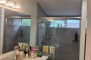 2601 E Victoria St, Rancho Dominguez, CA 90220 - Photo 8