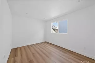 132 W 74th St, Los Angeles, CA 90003 - Photo 24