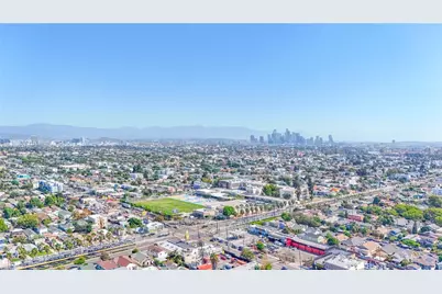 1650 W 38th Place, Los Angeles, CA 90062 - Photo 44