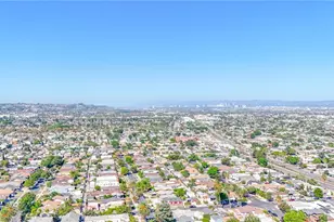 1650 W 38th Pl, Los Angeles, CA 90062 - Photo 46