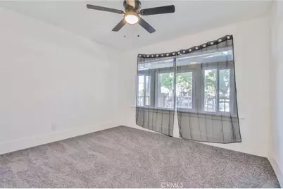 1650 W 38th Place, Los Angeles, CA 90062 - Photo 22