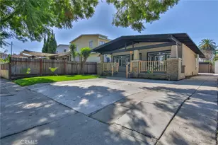 1650 W 38th Pl, Los Angeles, CA 90062 - Photo 4
