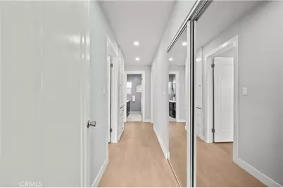 2049 W 71st Street, Los Angeles, CA 90047 - Photo 16