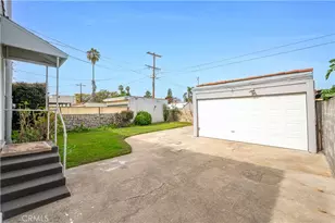 2049 W 71st St, Los Angeles, CA 90047 - Photo 28