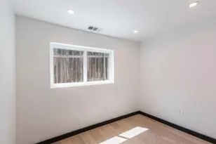 2290 Riverside Dr, Los Angeles, CA 90039 - Photo 6