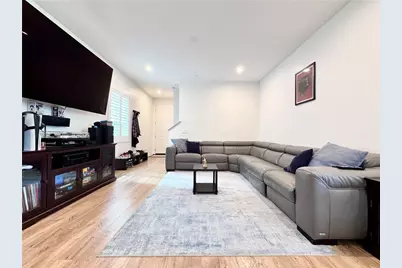 16066 Carrara Lane, Fontana, CA 92336 - Photo 14
