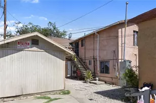 915 E 23rd St, Los Angeles, CA 90011 - Photo 12