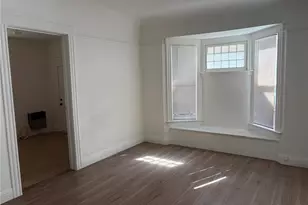 915 E 23rd St, Los Angeles, CA 90011 - Photo 8