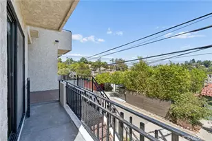 2431 Claremont, Los Angeles, CA 90027 - Photo 62