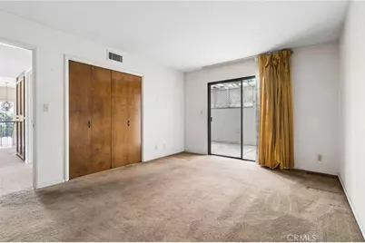 2431 Claremont, Los Angeles, CA 90027 - Photo 40