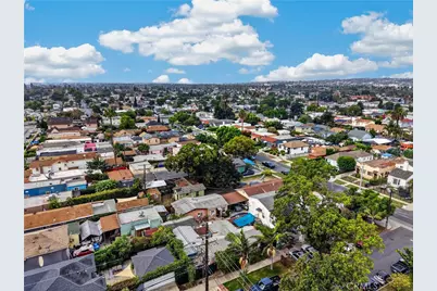 1870 W 37th Place, Los Angeles, CA 90018 - Photo 4