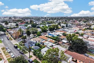 1870 W 37th Pl, Los Angeles, CA 90018 - Photo 12