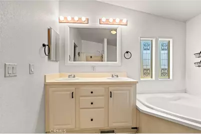 3595 Santa Fe Avenue #210, Long Beach, CA 90810 - Photo 22