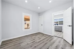 136 W 43rd Pl, Los Angeles, CA 90037 - Photo 24