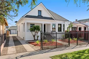 136 W 43rd Pl, Los Angeles, CA 90037 - Photo 2