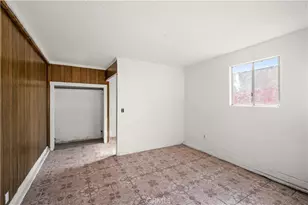 136 W 43rd Pl, Los Angeles, CA 90037 - Photo 34