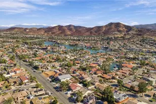 23856 Outrigger, Canyon Lake, CA 92587 - Photo 10