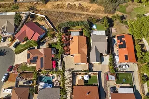 23856 Outrigger, Canyon Lake, CA 92587 - Photo 8
