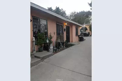 1651 Tremont, Los Angeles, CA 90033 - Photo 2