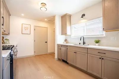 9414 Clovis, Los Angeles, CA 90002 - Photo 12