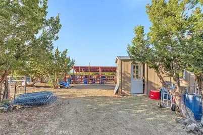 9638 Ponderosa Road, Pinon Hills, CA 92372 - Photo 62