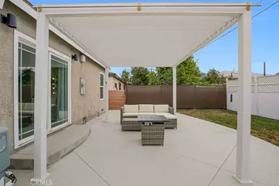 440 E Desford, Carson, CA 90745 - Photo 22