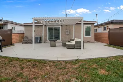 440 E Desford, Carson, CA 90745 - Photo 24
