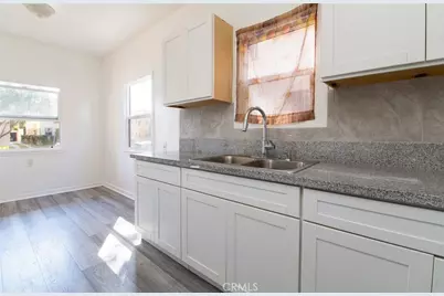 4237 8th Avenue, Los Angeles, CA 90008 - Photo 10
