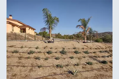 22060 Caballeros, Nuevo, CA 92567 - Photo 12