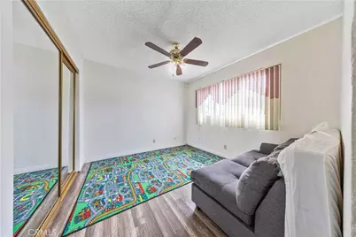 915 E 41st, Los Angeles, CA 90011 - Photo 36