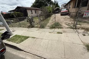10734 Weigand, Los Angeles, CA 90059 - Photo 2