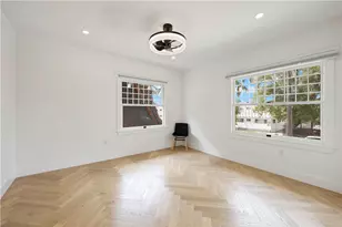 1800 Oxford Ave, Los Angeles, CA 90006 - Photo 32