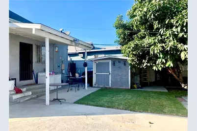 11218 Belhaven, Los Angeles, CA 90059 - Photo 12
