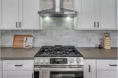 103 N Harvard, Los Angeles, CA 90004 - Photo 16